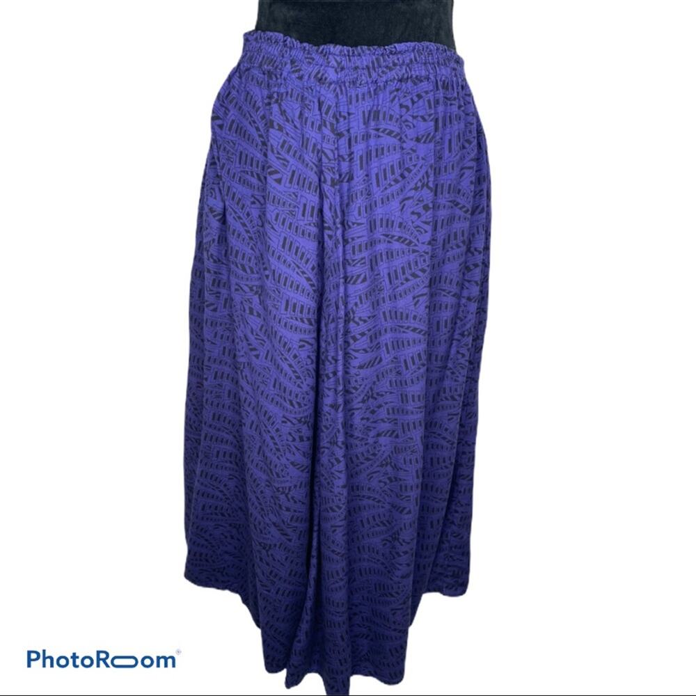 Vintage Rayon Blue and black maxi skirt size M with pockets